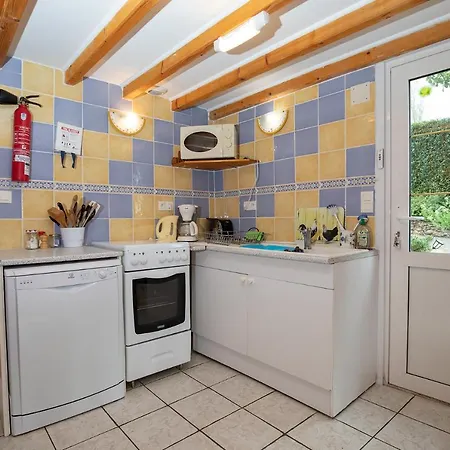 Holiday home Au Cocorico